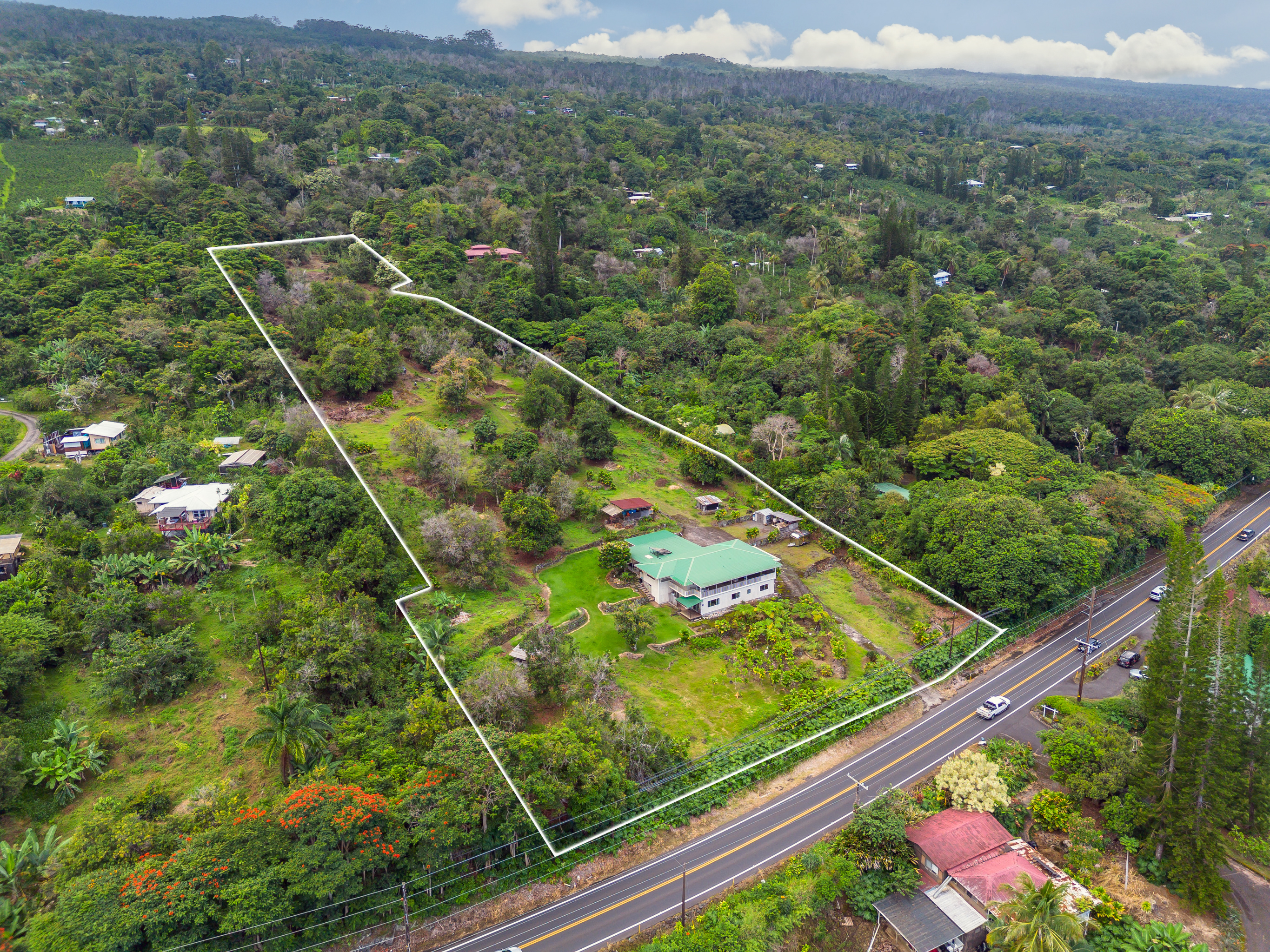 84-5084 Hawaiʻi Belt Road Captain Cook, HI 96704 - Photo 2 of 29