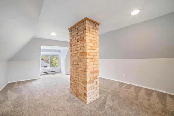 $334,900 | 625 Woodland Avenue, Duluth, MN 55812