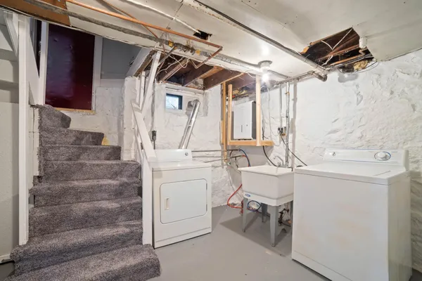 $334,900 | 625 Woodland Avenue, Duluth, MN 55812