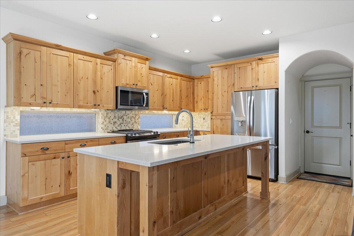 1713 Northwest Precision Lane Bend, OR 97703 - Photo 12 of 43