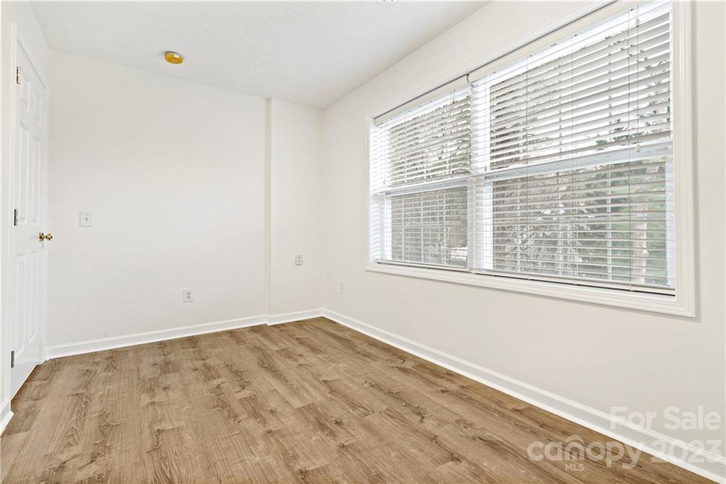 23 Bridgestone Road Swannanoa, NC 28778 - Photo 16 of 21 Gallery Image 16