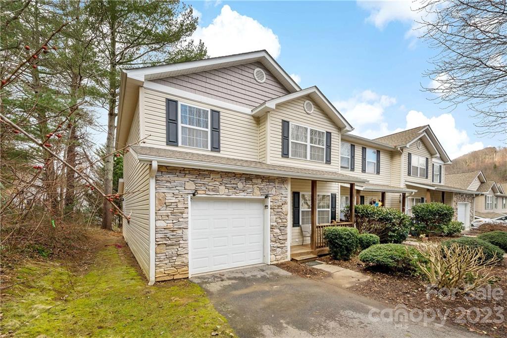 23 Bridgestone Road Swannanoa, NC 28778 - Photo 2 of 21 Gallery Image 2