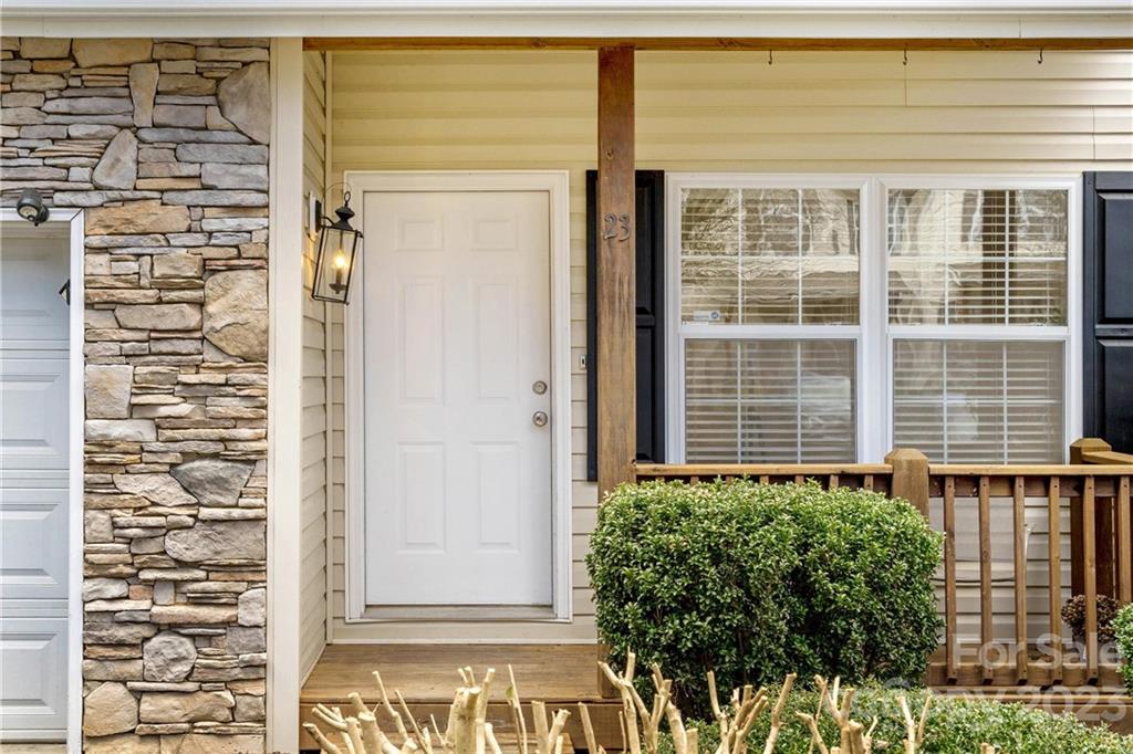 23 Bridgestone Road Swannanoa, NC 28778 - Photo 3 of 21 Gallery Image 3