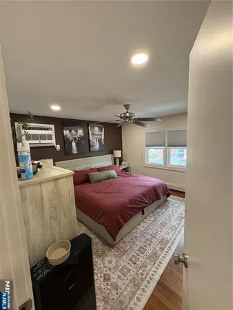 $2,550 | 352 New York Avenue, Unit 2, Lyndhurst, NJ 07071