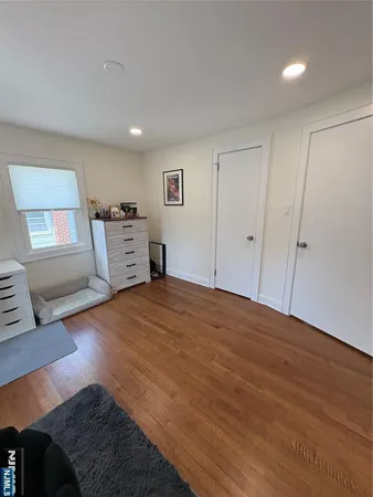 $2,550 | 352 New York Avenue, Unit 2, Lyndhurst, NJ 07071