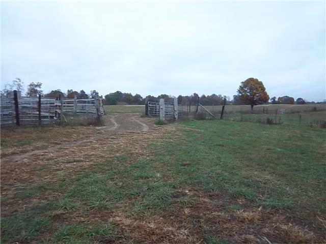 5191 Abednego Road Greenbrier, TN 37073 - Photo 11 of 16 Gallery Image 11