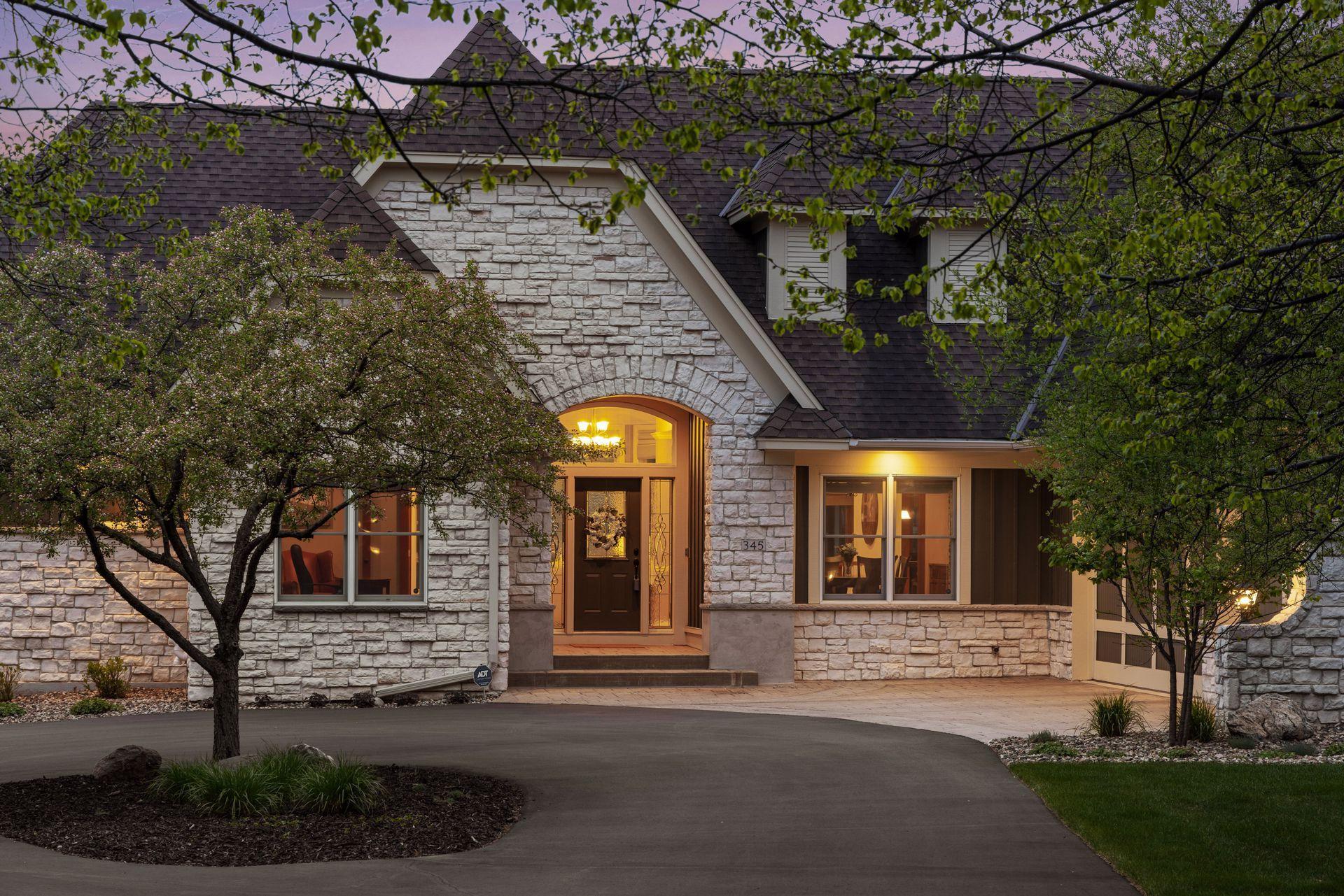 345 Lindsay Road Hudson, WI 54016 - Photo 3 of 95
