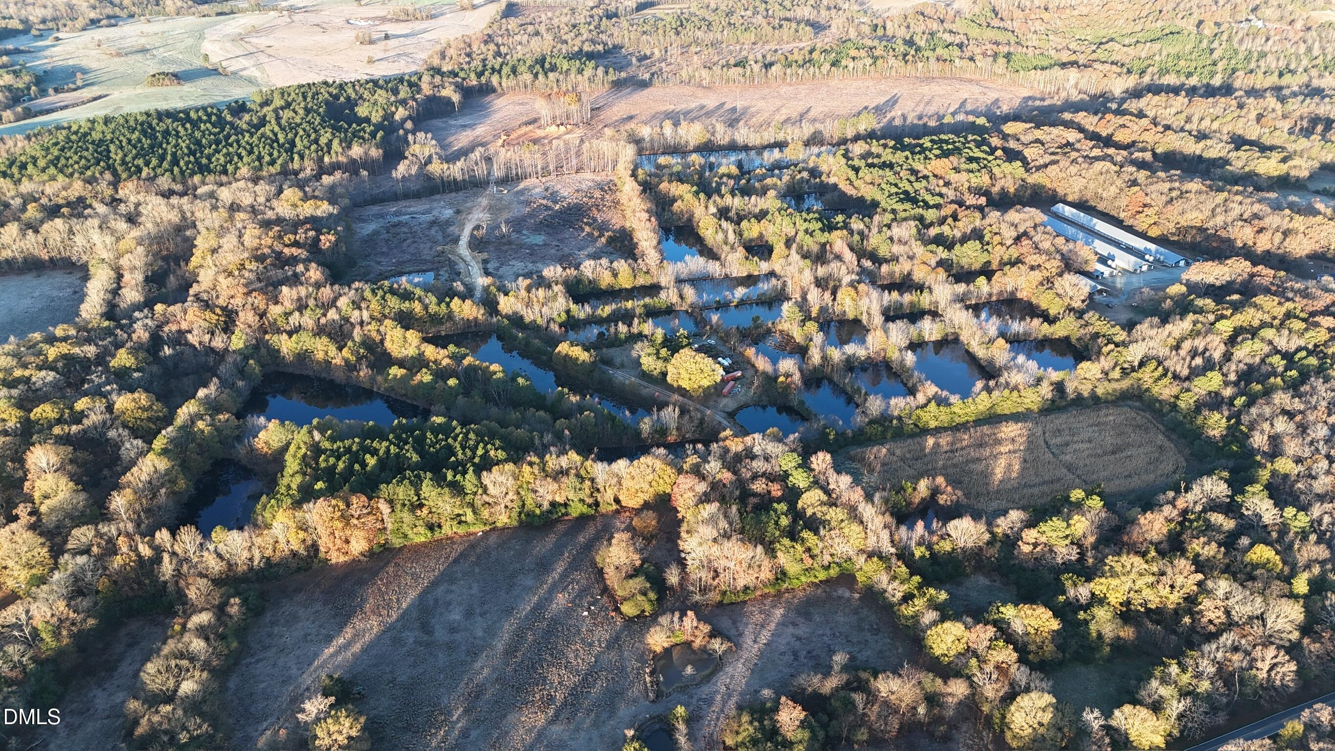 1604 Bonlee School Road Bear Creek, NC 27207 - Photo 2 of 71 002