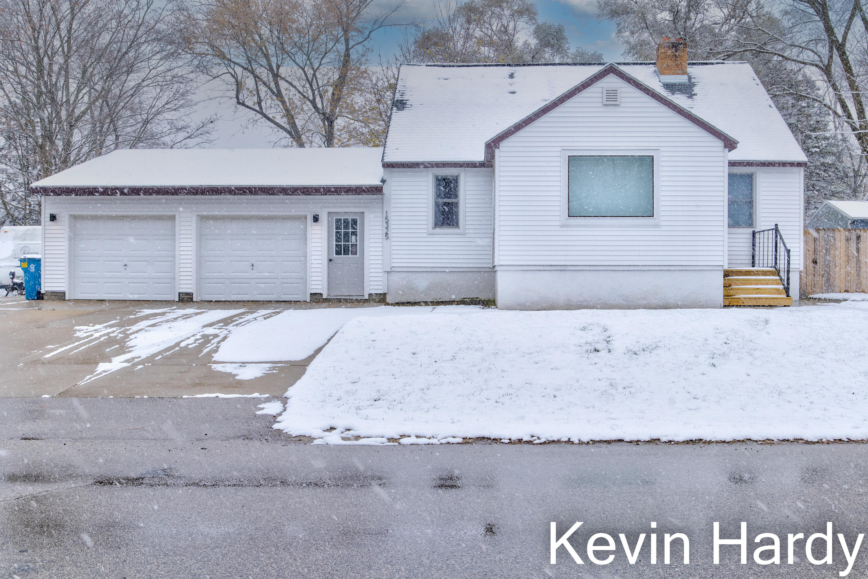 15325 Krueger Street Spring Lake, MI 49456 - Photo 1 of 41 Exterior-2