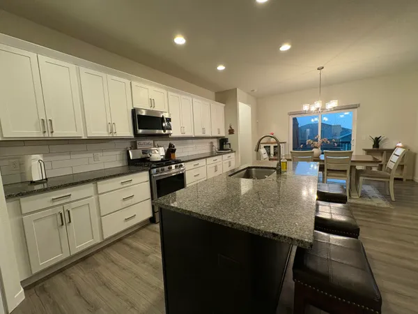 $725,000 | 534 Foxfield Rd., Oregon, WI 53575