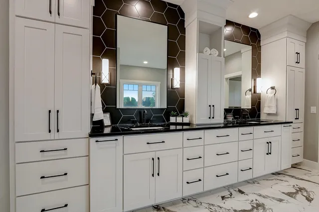 $1,706,995 | 1140 Reese Trail, Waunakee, WI 53597