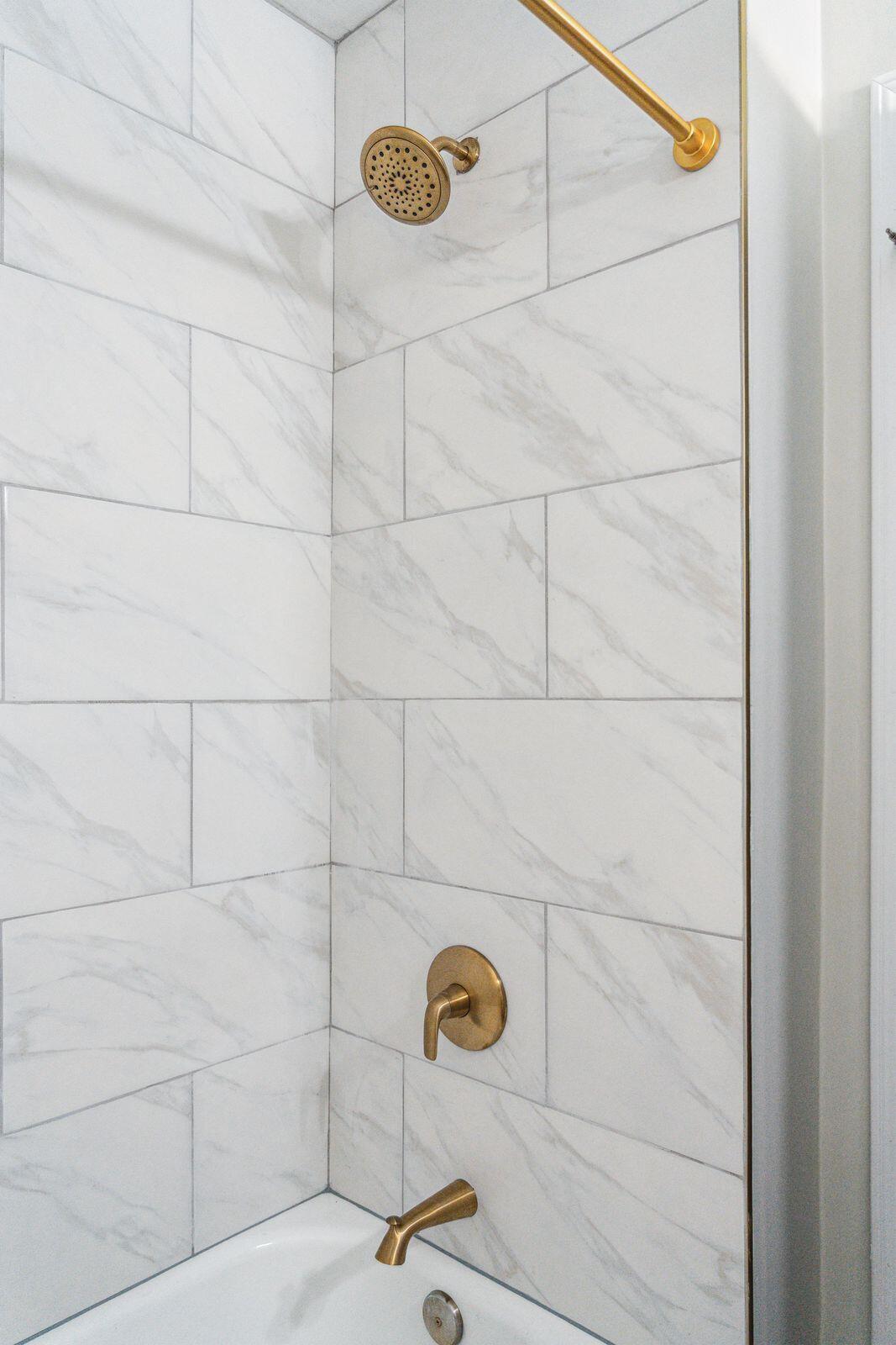 1091 Shadow Drive Mount Pleasant, SC 29464 - Photo 12 of 24 Bathroom