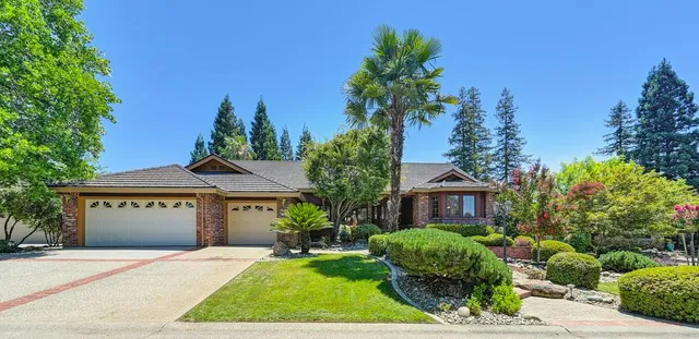 $939,900 | 6607 Camino De Luna Drive, Rancho Murieta, CA 95683