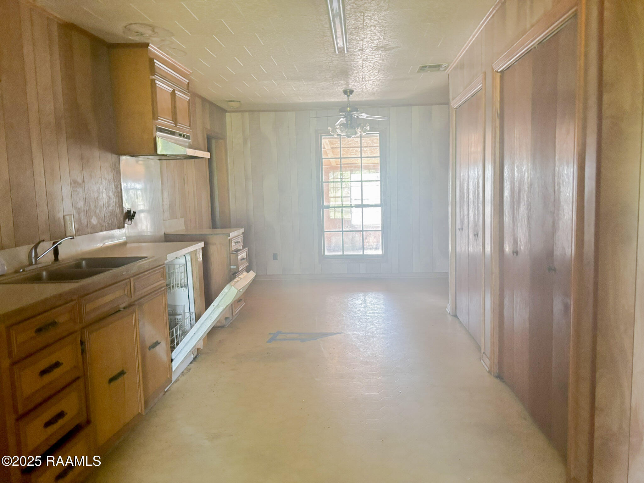 10130 Romules Road Kaplan, LA 70548 - Photo 6 of 22 14-IMG_8690