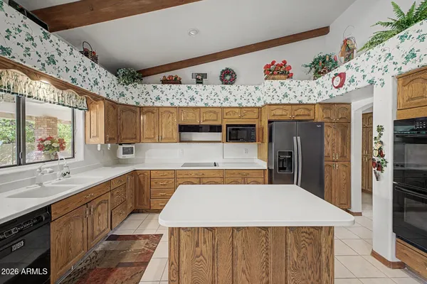 $1,100,000 | 3302 East Draper Circle, Mesa, AZ 85213