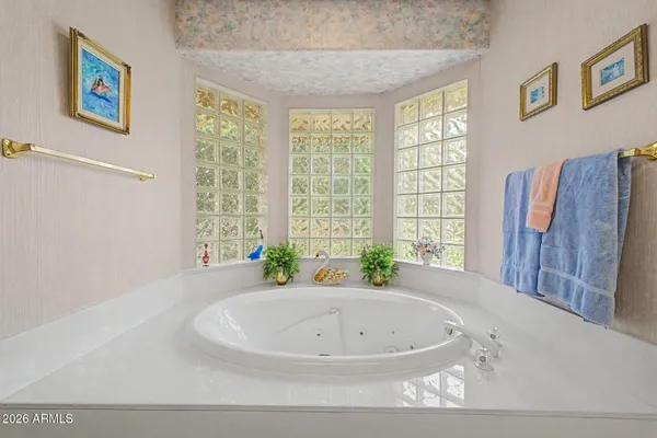 $1,100,000 | 3302 East Draper Circle, Mesa, AZ 85213