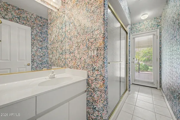 $1,100,000 | 3302 East Draper Circle, Mesa, AZ 85213