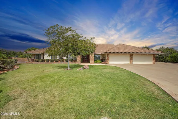 $1,100,000 | 3302 East Draper Circle, Mesa, AZ 85213