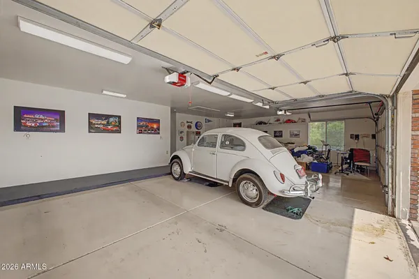 $1,100,000 | 3302 East Draper Circle, Mesa, AZ 85213