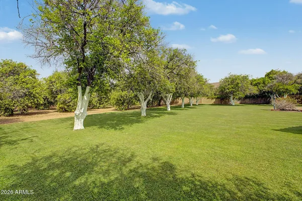 $1,100,000 | 3302 East Draper Circle, Mesa, AZ 85213