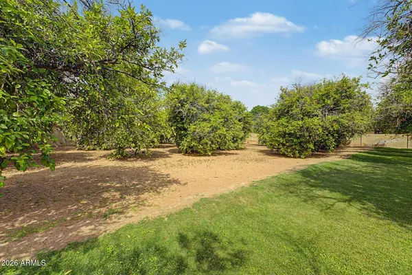 $1,100,000 | 3302 East Draper Circle, Mesa, AZ 85213