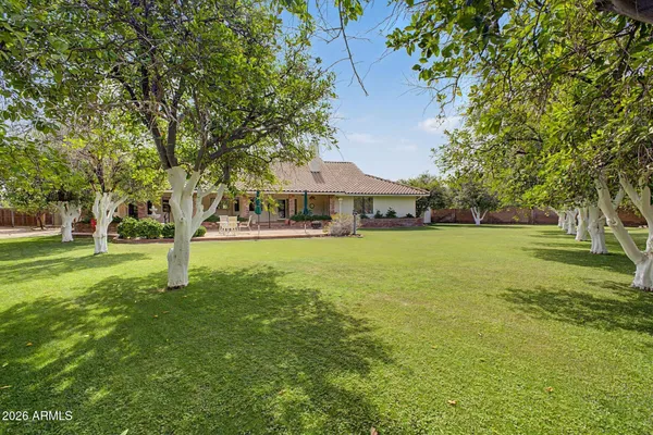 $1,100,000 | 3302 East Draper Circle, Mesa, AZ 85213