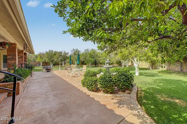 $1,100,000 | 3302 East Draper Circle, Mesa, AZ 85213
