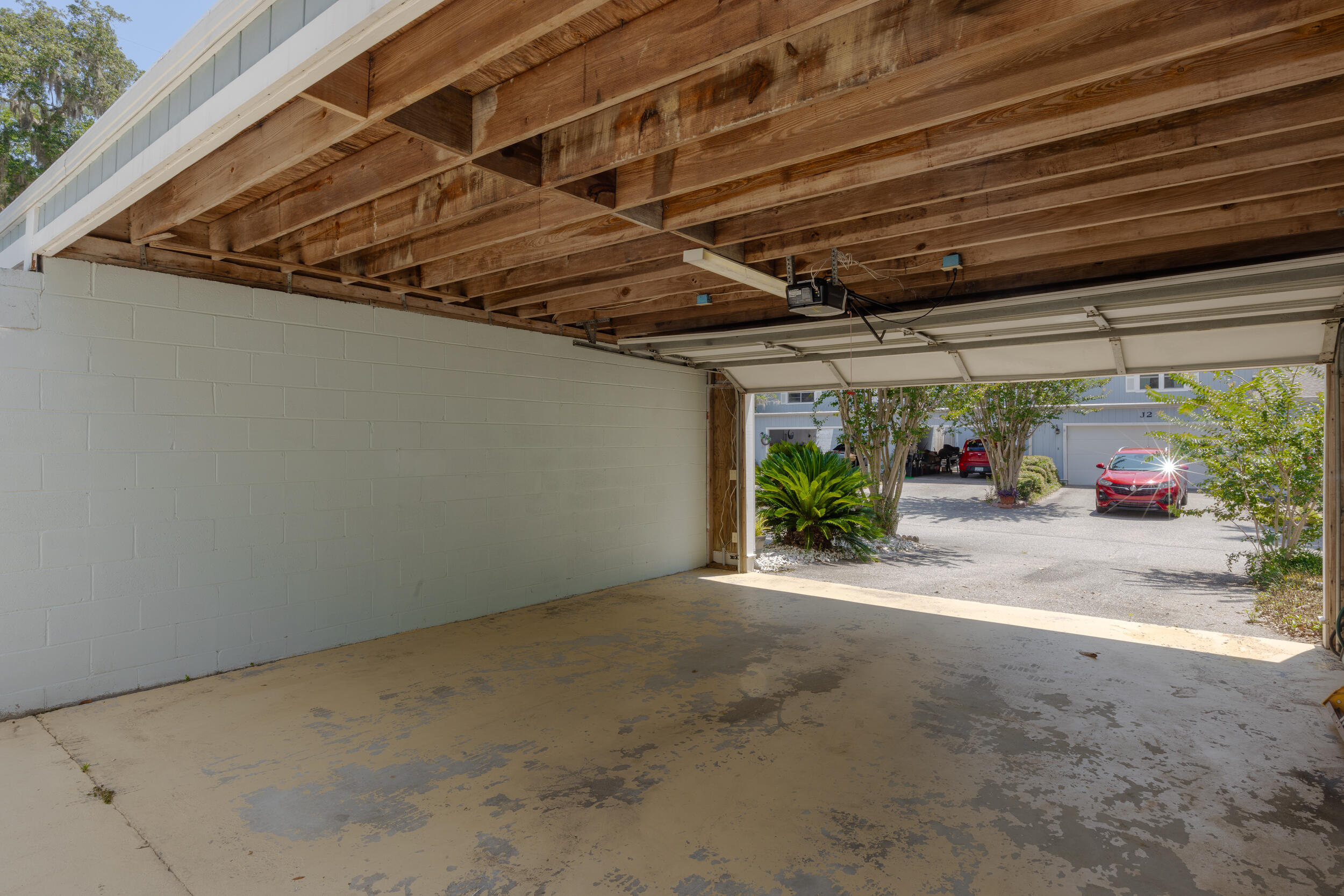 900 State Rd S-7-297, Unit I2 Beaufort, SC 29902 - Photo 12 of 15 Garage