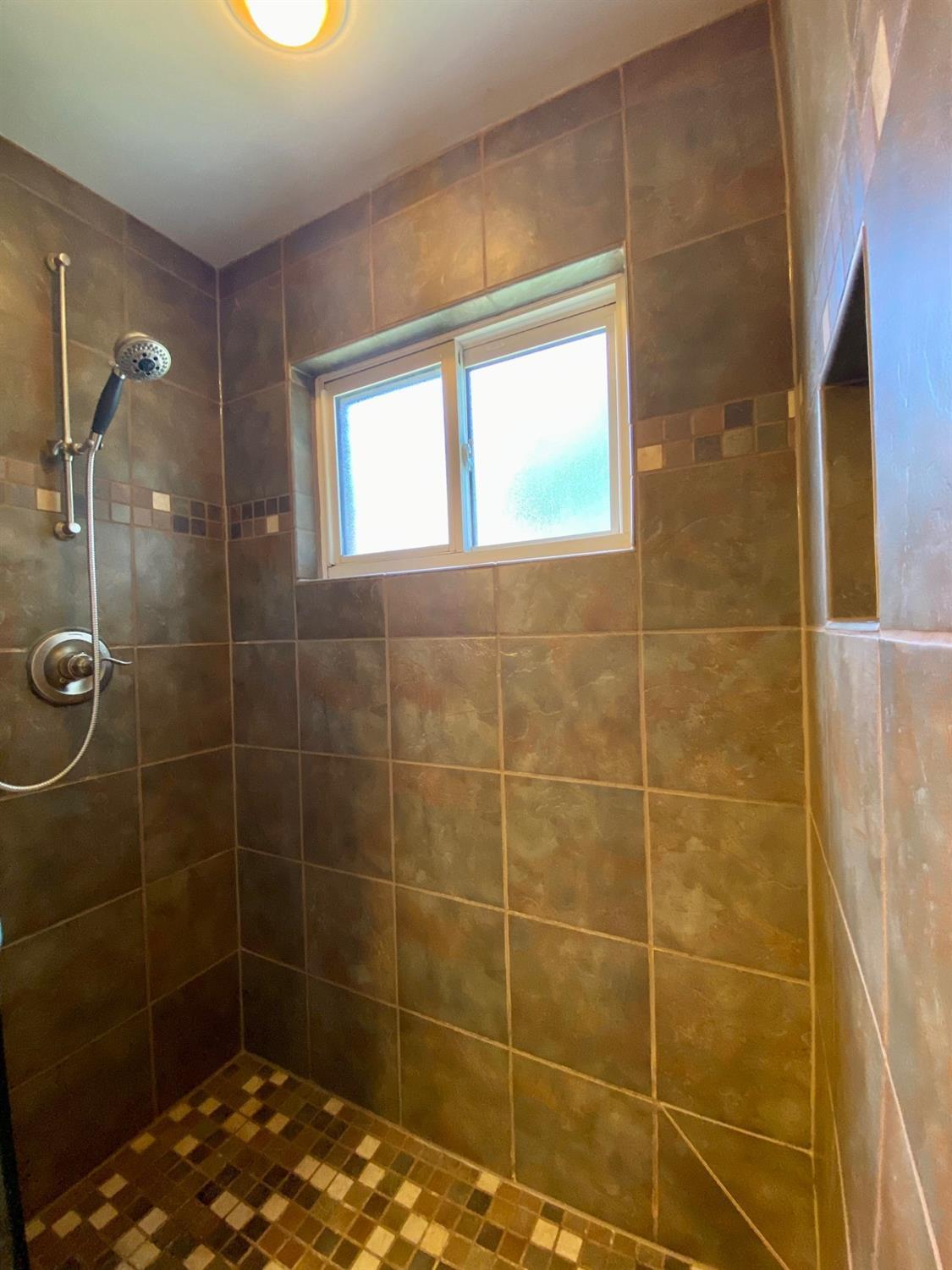 4085 Mefford Lane Cincinnati, OH 45241 - Photo 30 of 39