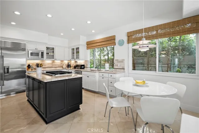 $2,699,000 | 3622 Reina Court, Calabasas, CA 91302