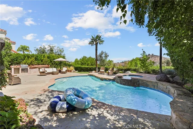 $2,699,000 | 3622 Reina Court, Calabasas, CA 91302