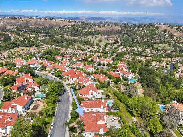 $2,699,000 | 3622 Reina Court, Calabasas, CA 91302