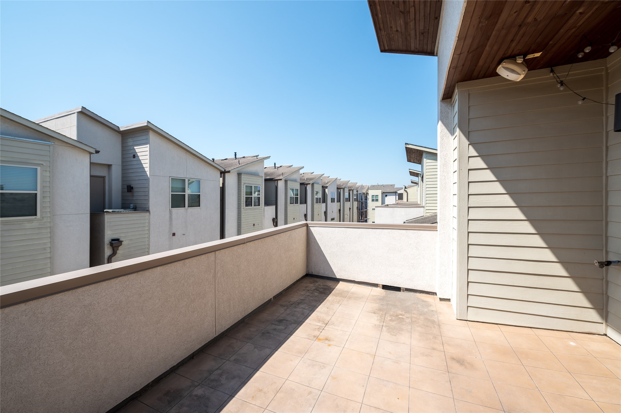 4408 Eli Street, Unit A Houston, TX 77007 - Photo 21 of 22 a view of balcony
