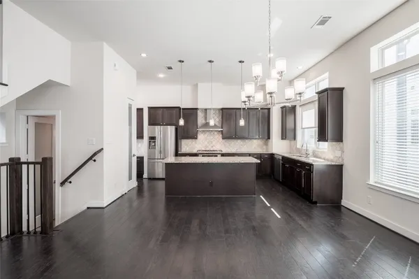 $3,100 | 4408 Eli Street, Unit A, Houston, TX 77007