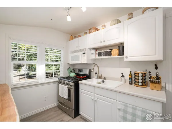 $895,000 | 643 West 10th Street, Loveland, CO 80537