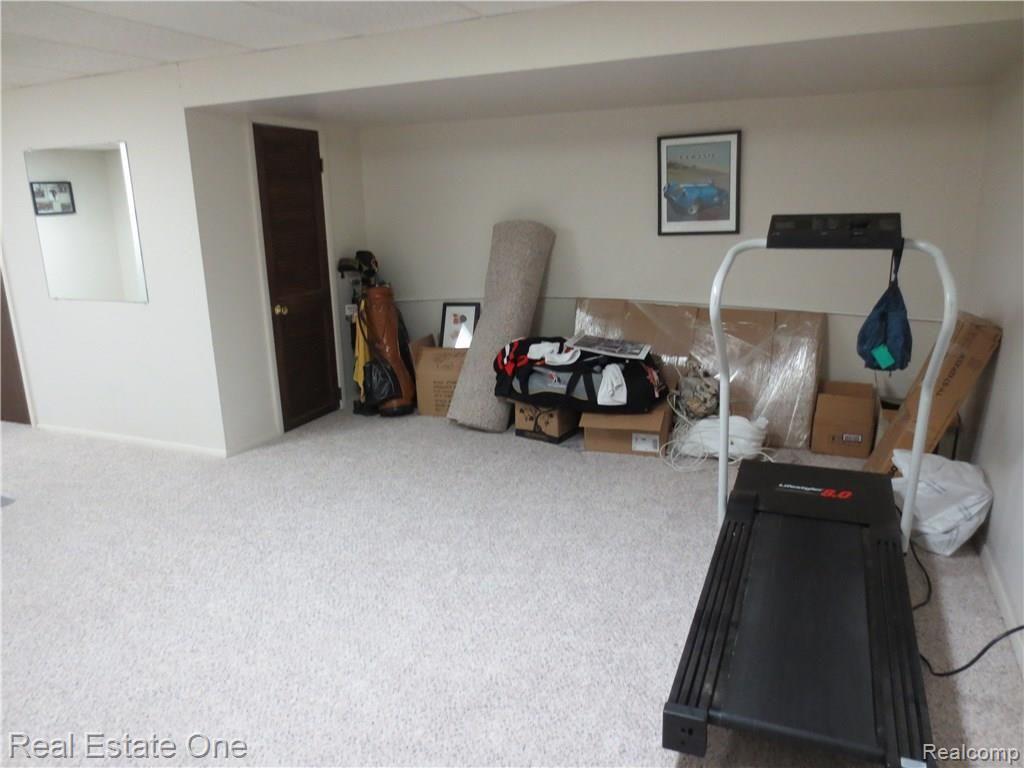 1306 Brook Lane, Unit 286 Rochester Hills, MI 48306 - Photo 19 of 23