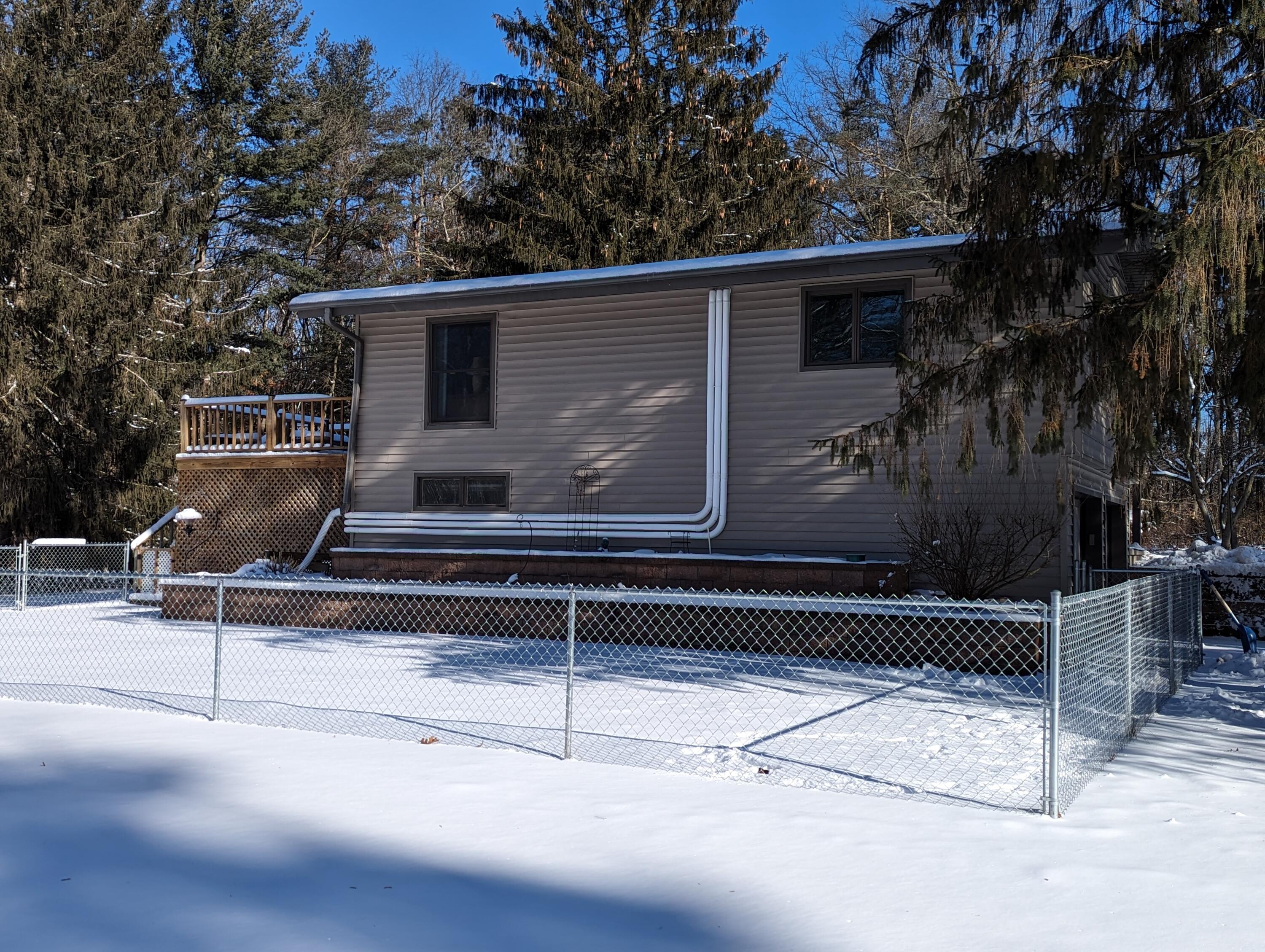 8166 Chamberlin Road Dexter, MI 48130 - Photo 86 of 103 Side 1
