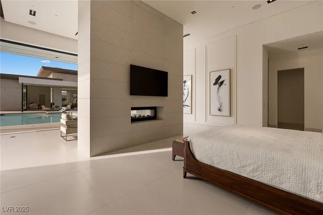 $14,250,000 | 63 Midnight Sky Drive, Las Vegas, NV 89135