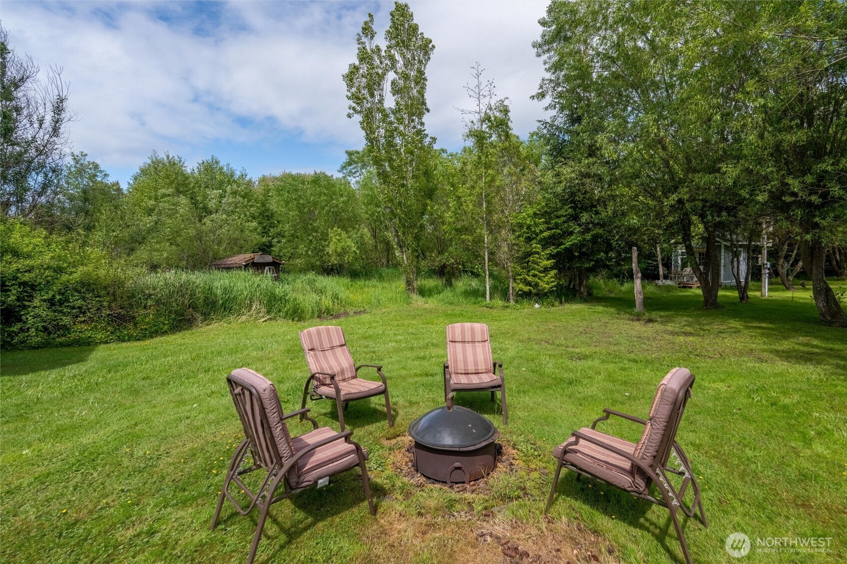 5162 Anderson Road Blaine, WA 98230 - Photo 1 of 40 Gallery Image 1