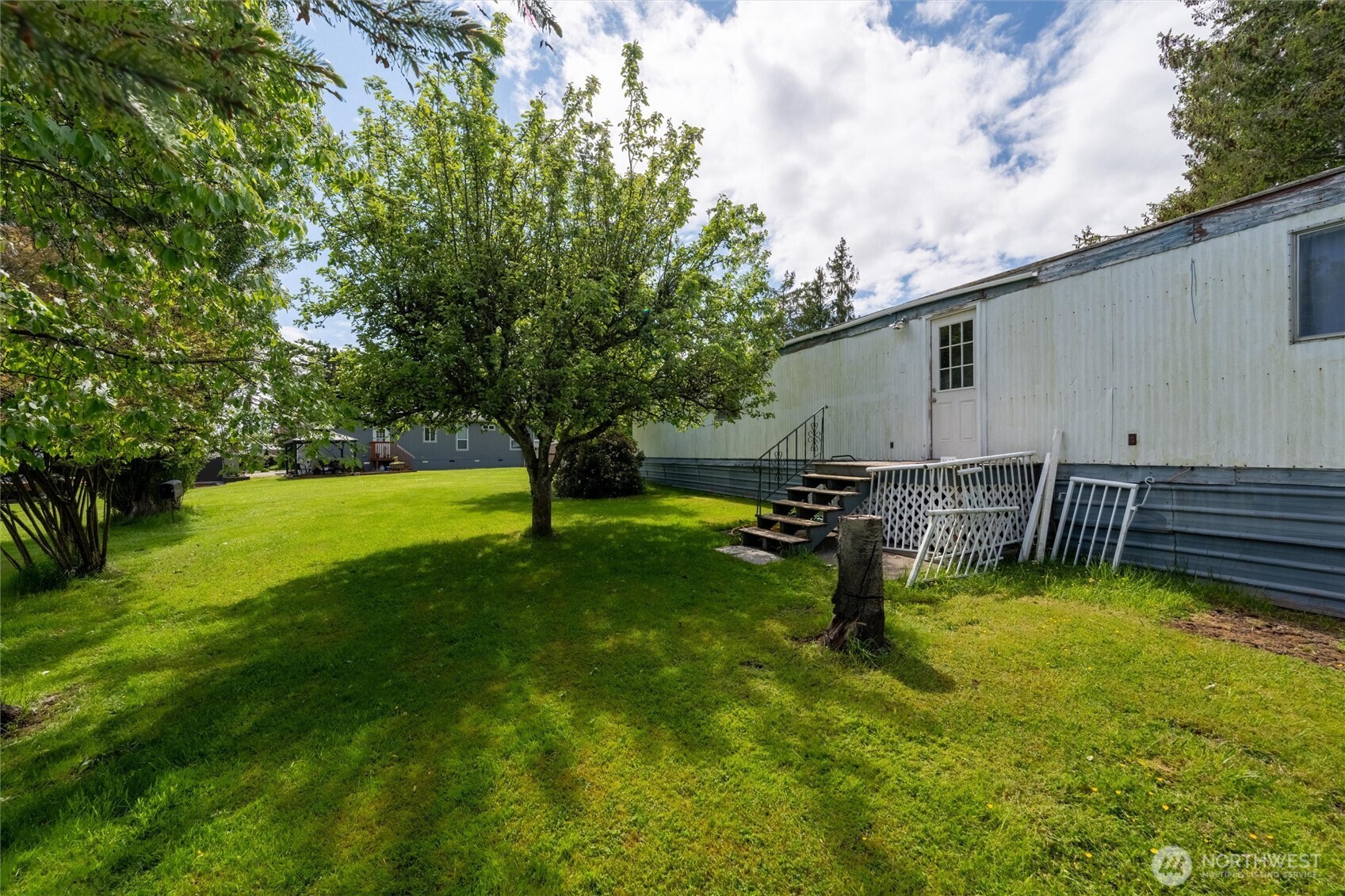 5162 Anderson Road Blaine, WA 98230 - Photo 34 of 40 Gallery Image 34