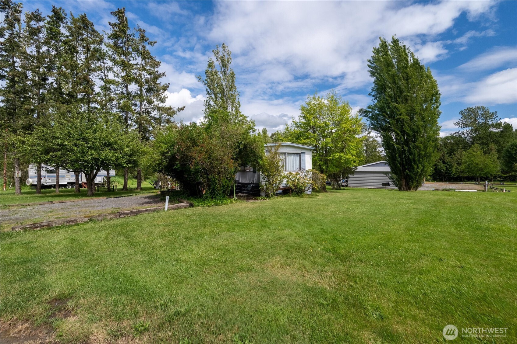 5162 Anderson Road Blaine, WA 98230 - Photo 35 of 40 Gallery Image 35