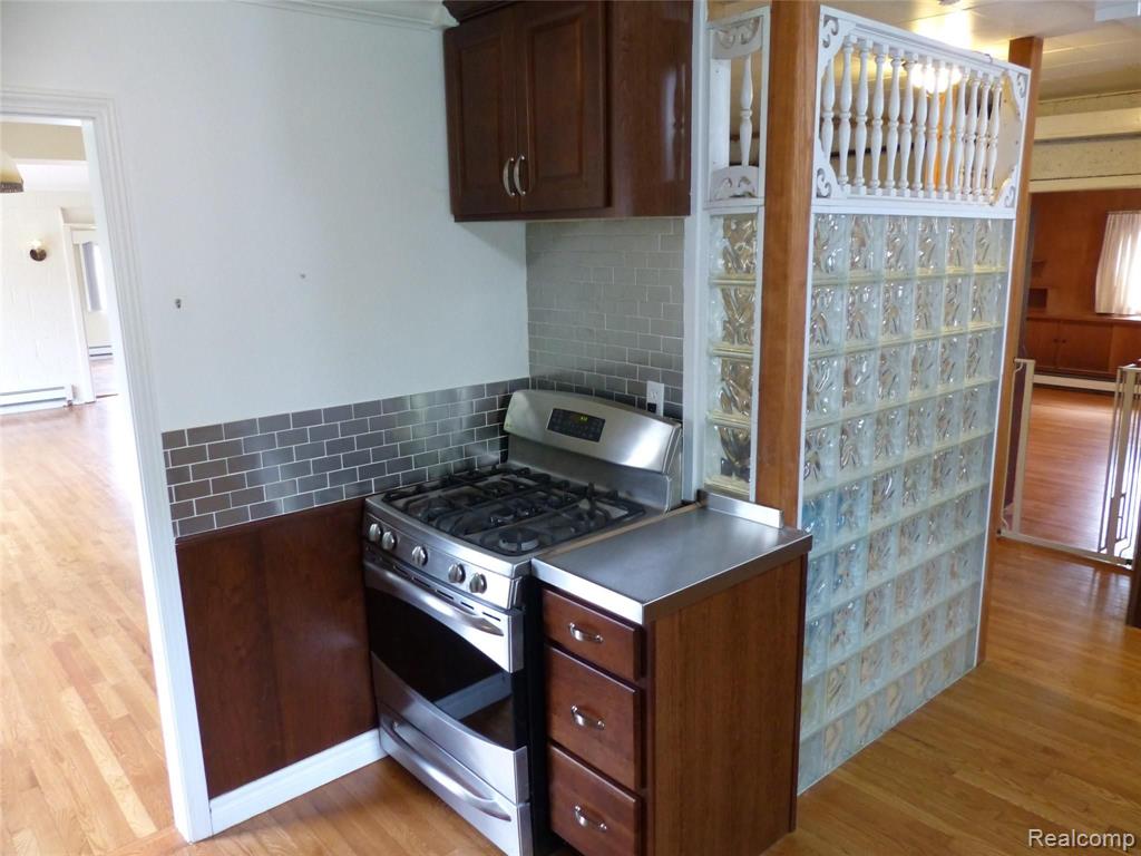 25710 Power Road Farmington Hills, MI 48336 - Photo 33 of 87