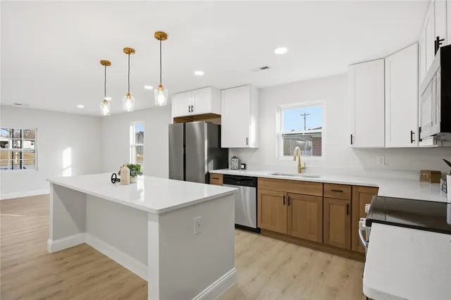 $239,000 | 408 South Oak Street, Seneca, SC 29678