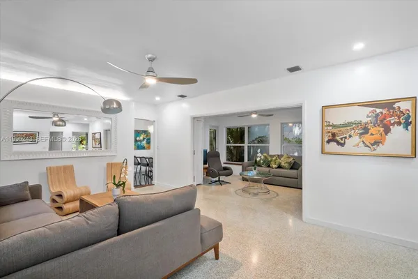 $6,650 | 2951 Jefferson Street, Miami, FL 33133