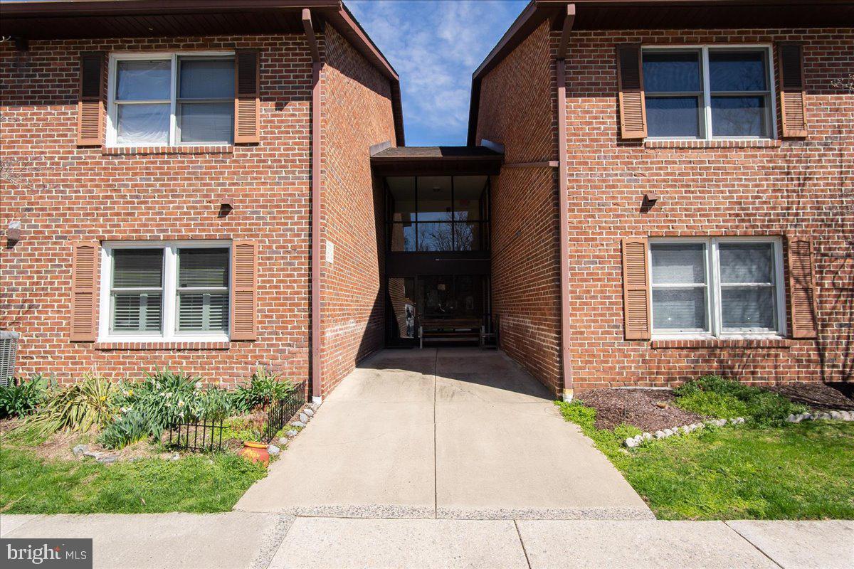 11920 Liberty Road, Unit 205A Frederick, MD 21701 - Photo 19 of 26 Entry into Condo building