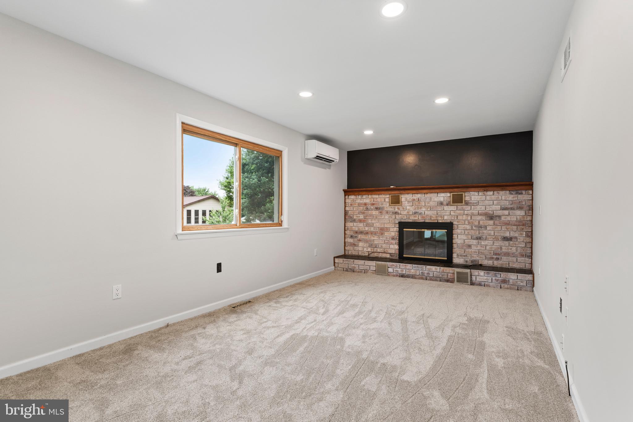 2727 Colonial Road Harrisburg, PA 17112 - Photo 20 of 37 Gallery Image 20