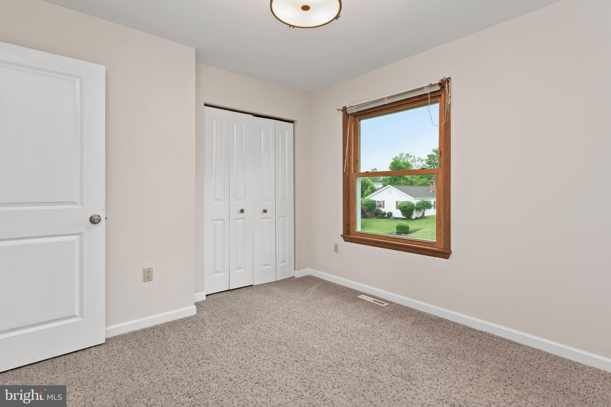 2727 Colonial Road Harrisburg, PA 17112 - Photo 24 of 37 Gallery Image 24