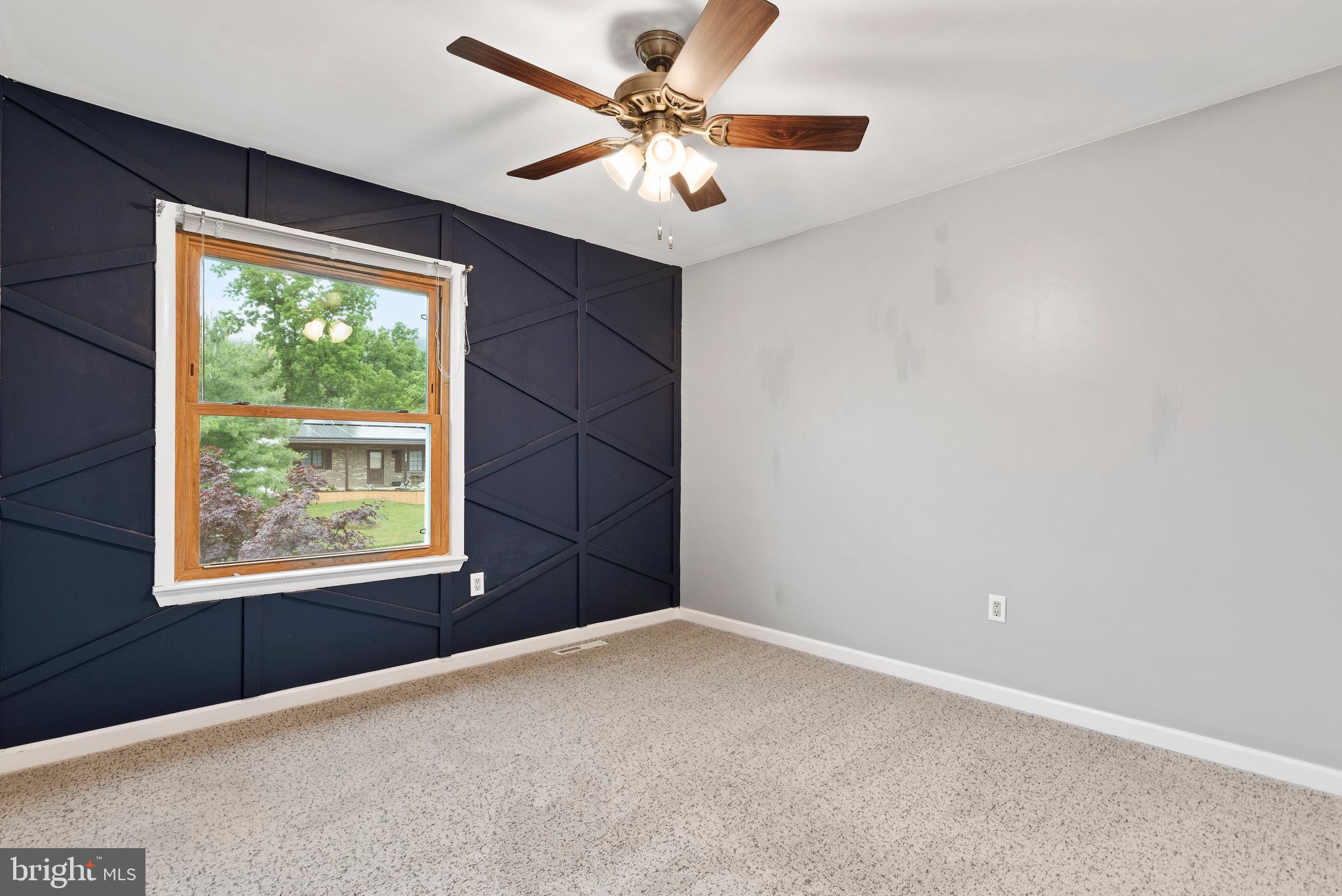 2727 Colonial Road Harrisburg, PA 17112 - Photo 25 of 37 bedroom 2