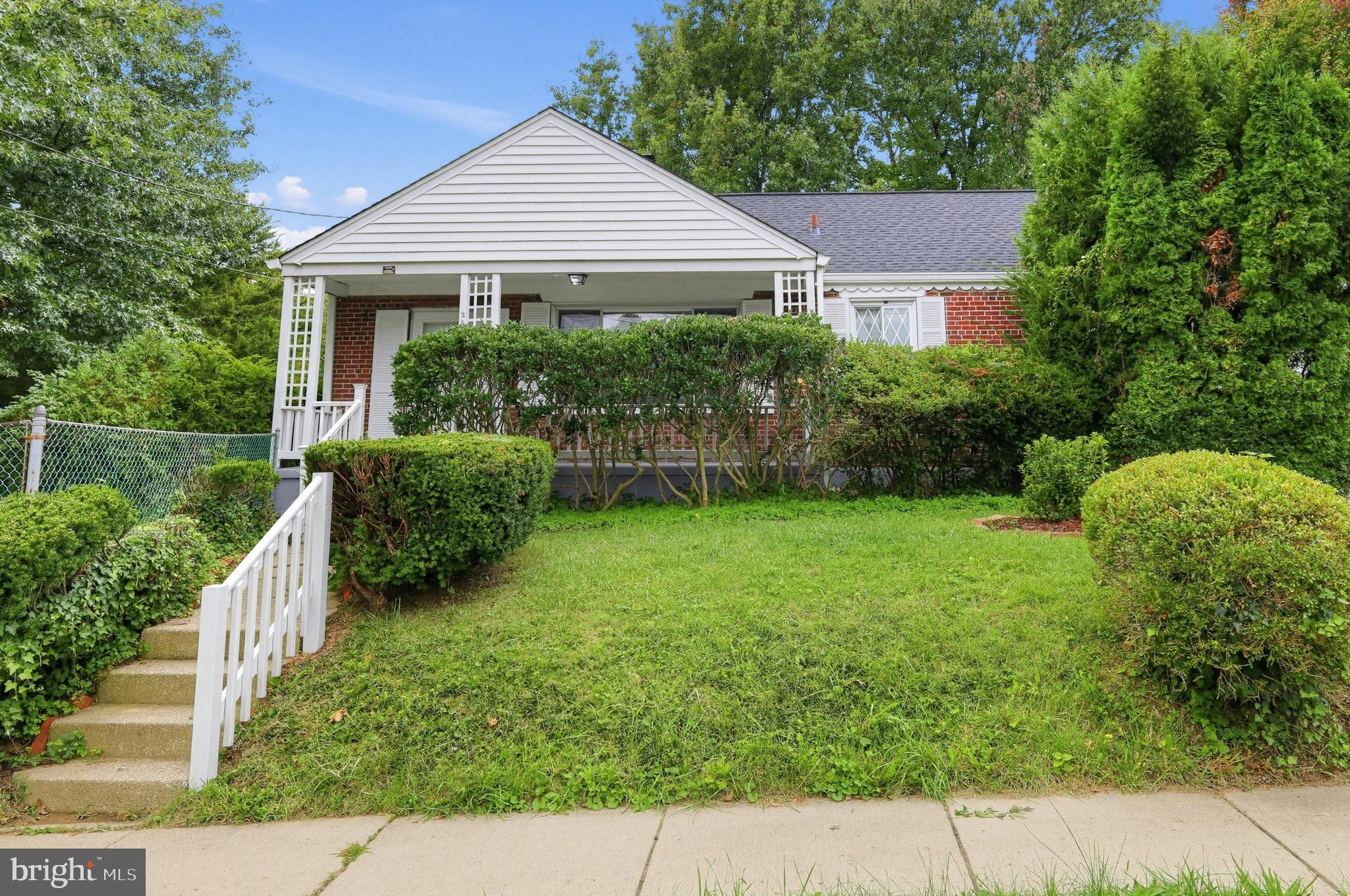 2400 Eugene Street Silver Spring, MD 20902 - Photo 27 of 28 Gallery Image 27