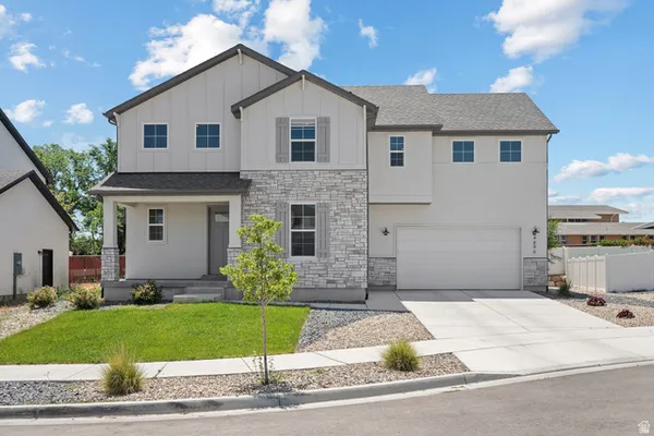$729,900 | 4896 South Snarr Haven Court, Salt Lake City, UT 84129